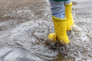 What Las Vegas homeowners should expect to pay for flood damage restoration